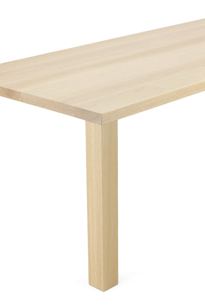 Mara Table