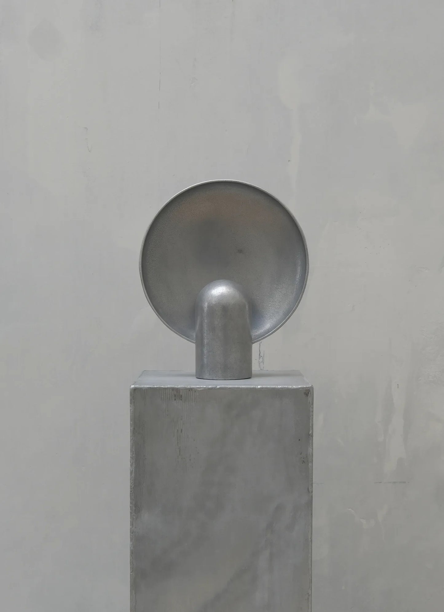 Surface Sconce in Aluminum