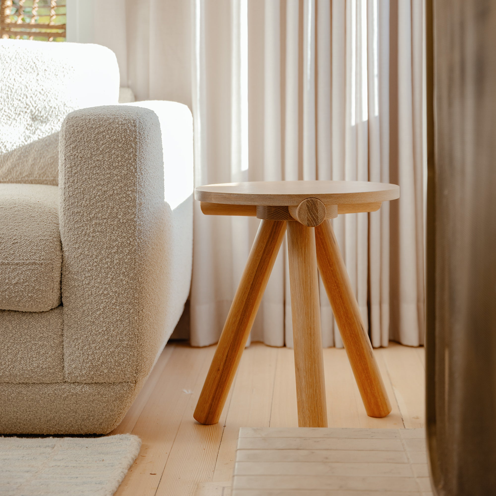 Canim Stool